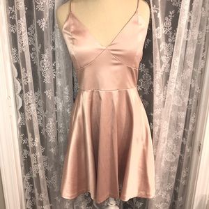 ‼️PRICE DROP‼️Light Pink Silk Dress Women’s Medium